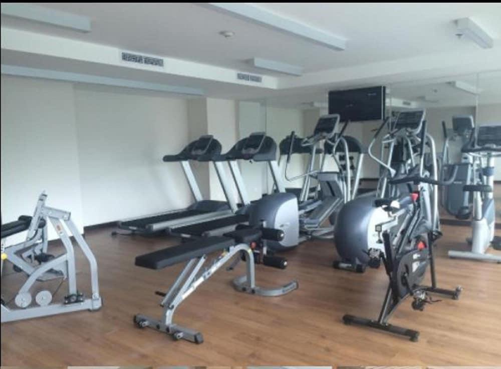 Estelar Villavicencio Hotel & Centro De Convenciones Exterior photo The gym at the hotel